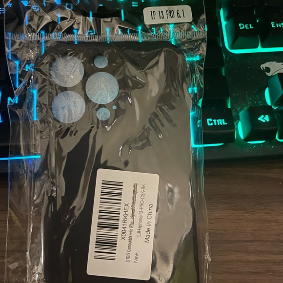 iPhone 13 Pro 6.1” case - Picture 1 of 1